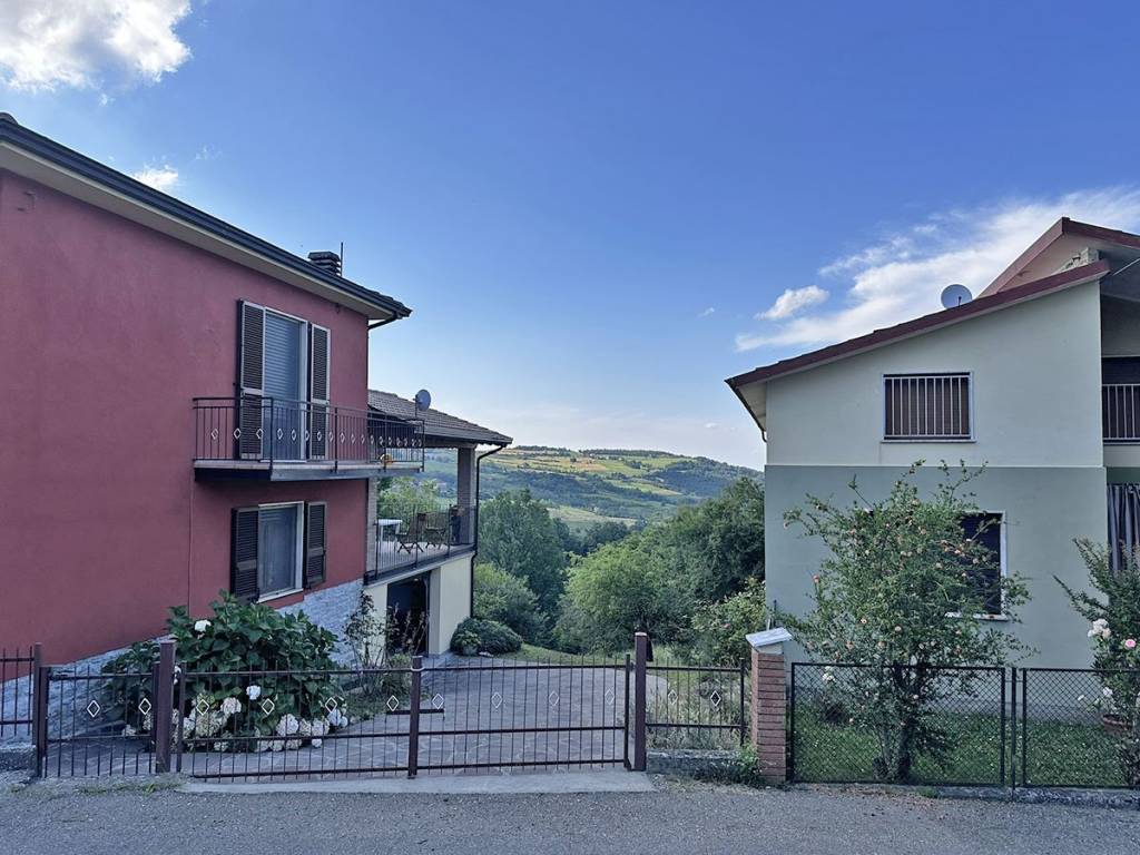 Villa a Morfasso in Località Oddi S.N.C. - Foto 4