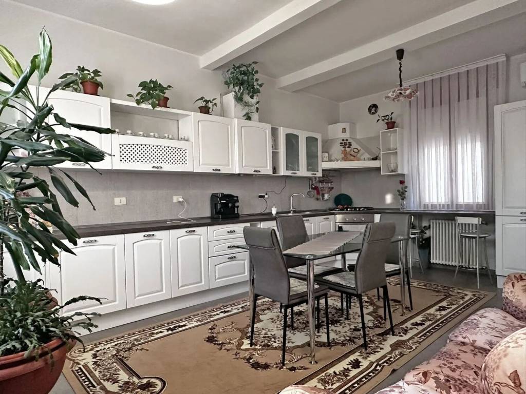 Villa a San giorgio piacentino in Piazza Guglielmo Marconi S.N.C. - Foto 5