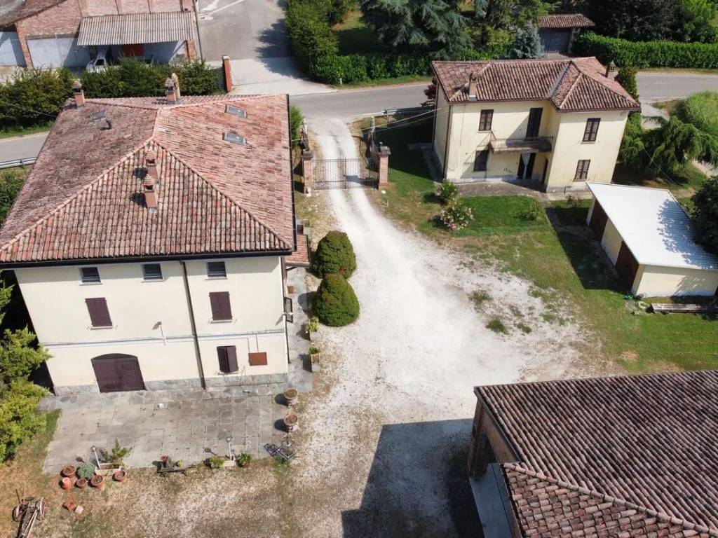 Villa a Carpaneto piacentino in Frazione Chero S.N.C. - Foto 5