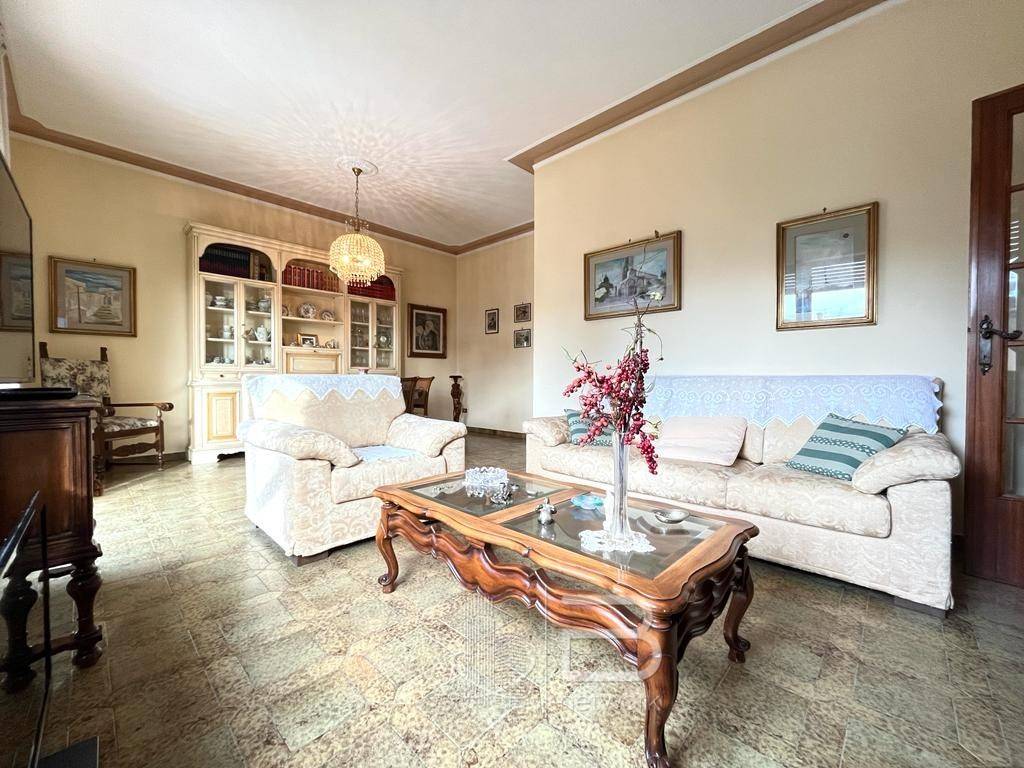 Villa a Massarosa in Via Comunale di Canipaletti - Foto 4