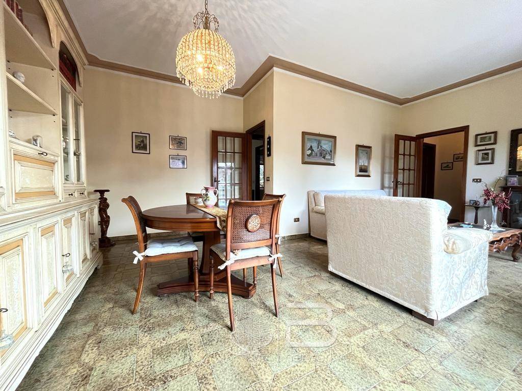 Villa a Massarosa in Via Comunale di Canipaletti - Foto 5