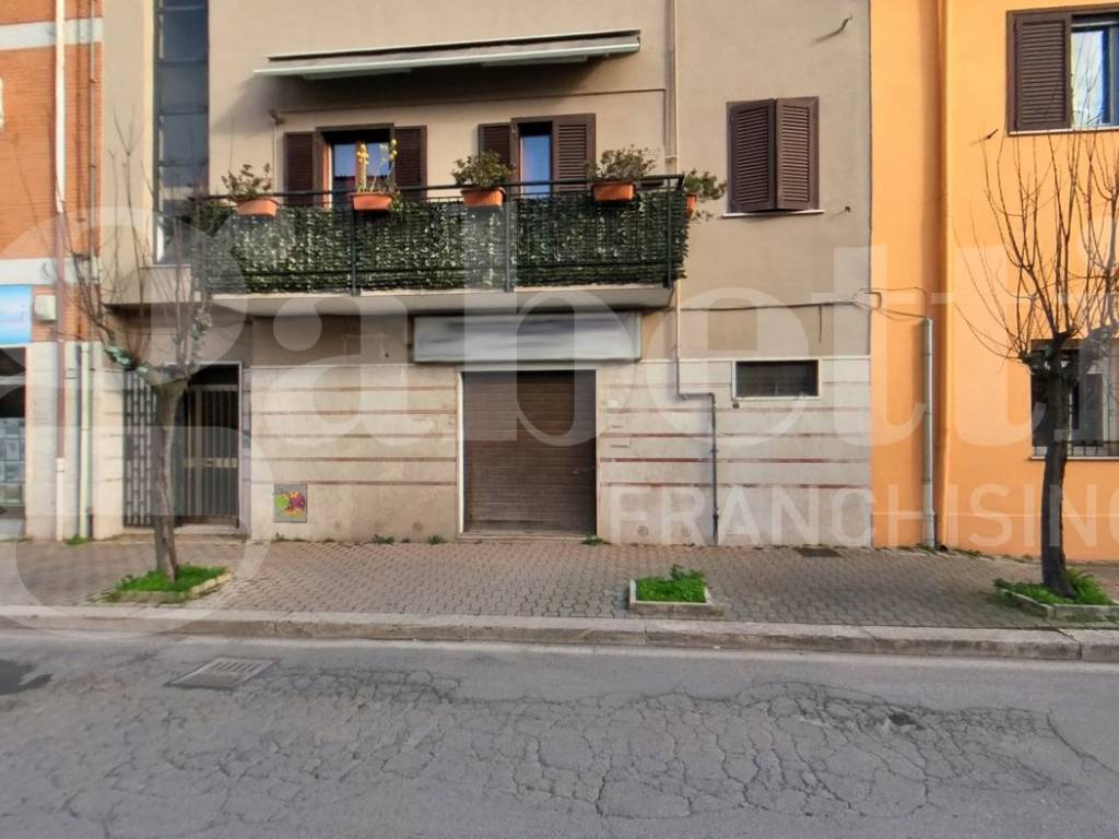 Immobile a Aprilia in Via delle Margherite , 98 - Foto 2