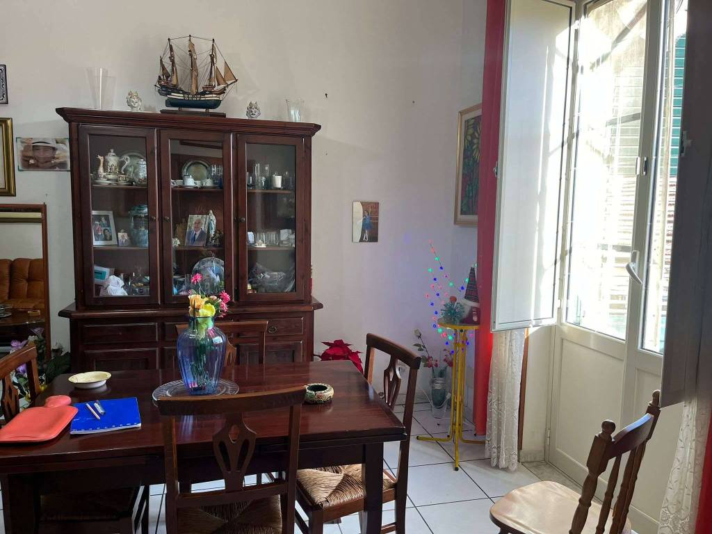 Appartamento a Palermo in via li Muli Vincenzo - Foto 4
