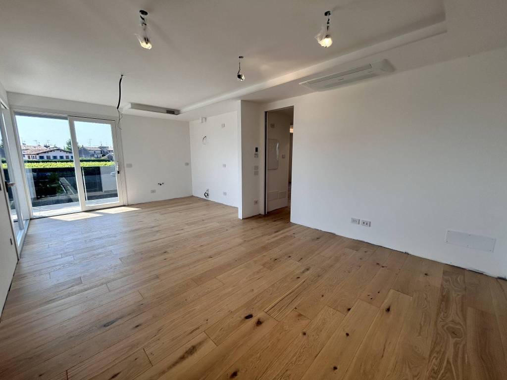 Appartamento a Peschiera del garda in Via Giuseppe Parini - Foto 5