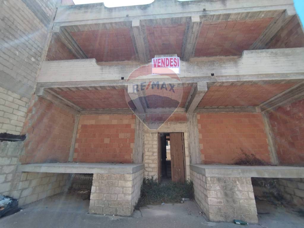 Casa indipendente a Noto in VIA GIACOMO MATTEOTTI, 4 - Foto 2