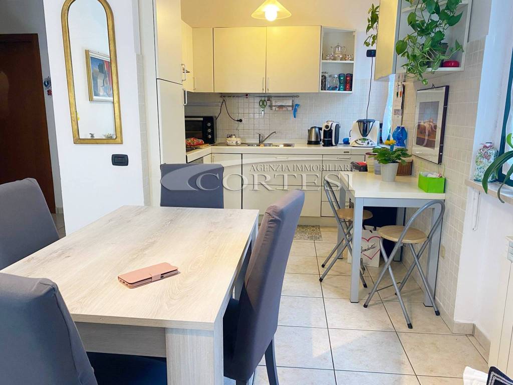 Appartamento a San costanzo in Strada San Costanzo - Foto 5