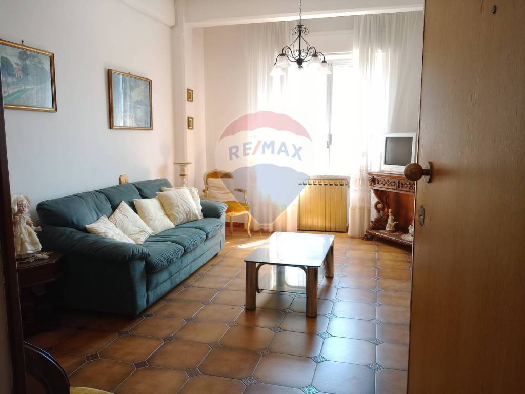 Appartamento a Vado ligure in via Vittorio emanuele II, 1 - Foto 3