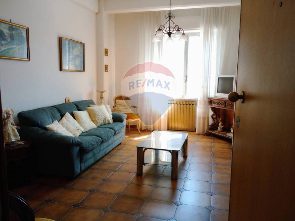 Appartamento a Vado ligure in via Vittorio emanuele II, 1 - Foto 4