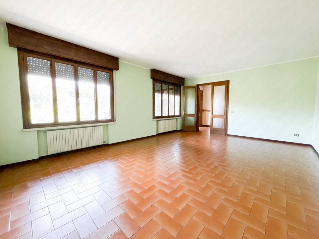Villa a Castelnovo bariano in Via Castello, 21 - Foto 4