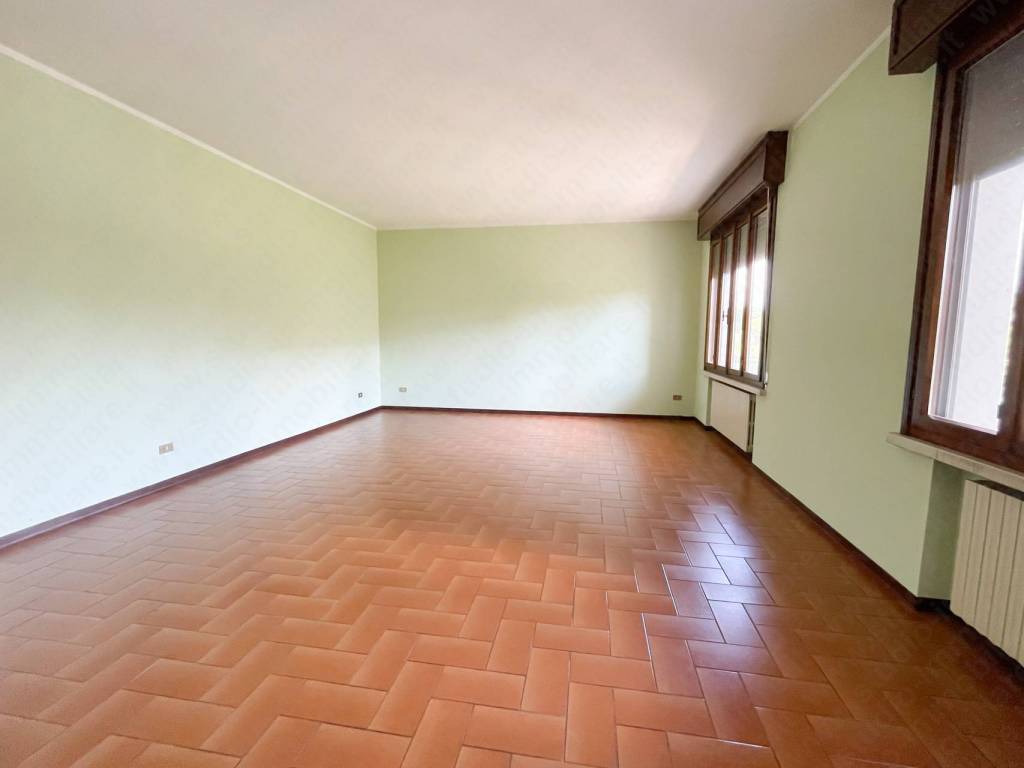 Villa a Castelnovo bariano in Via Castello, 21 - Foto 5