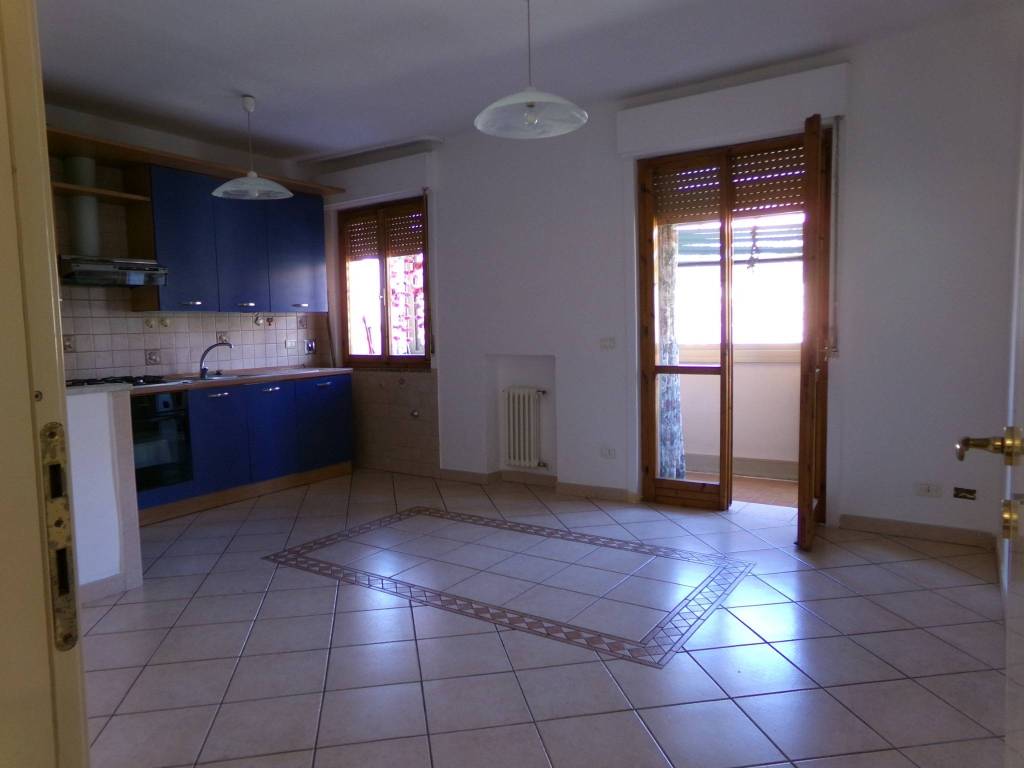 Appartamento a Montemurlo in Via Dante Alighieri - Foto 3