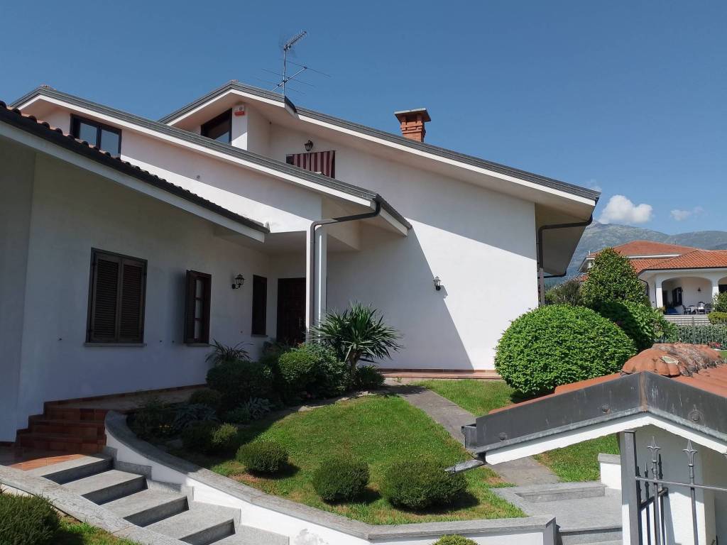 Villa a Barge in Via Martiri della Libertà, 1 - Foto 3