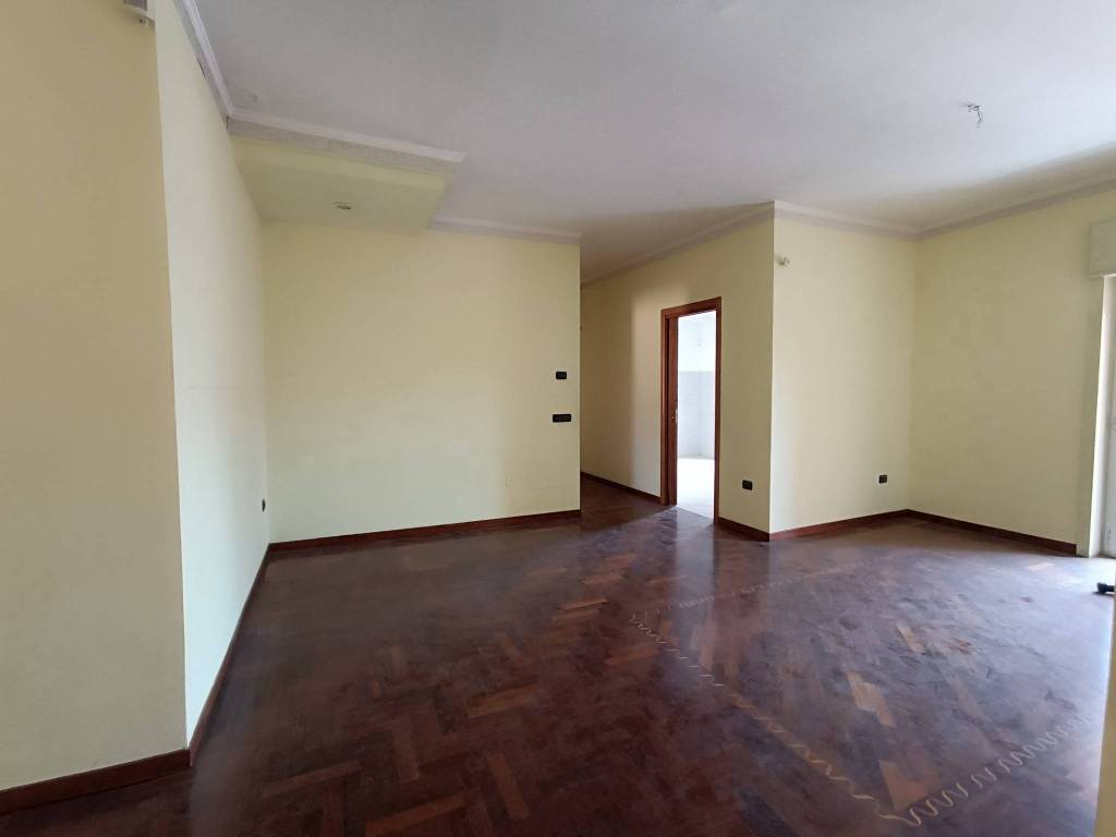 Appartamento a Caserta in Via Maddalena, 19 - Foto 4