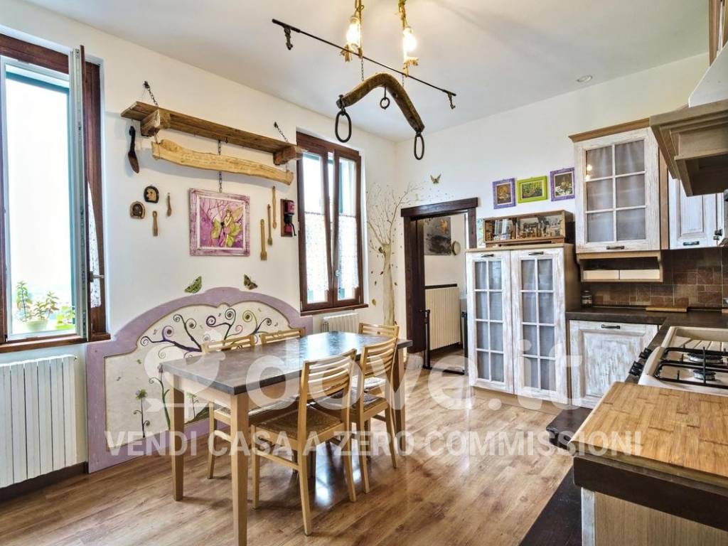 Appartamento a Guanzate in Via Sessa, 7 - Foto 2