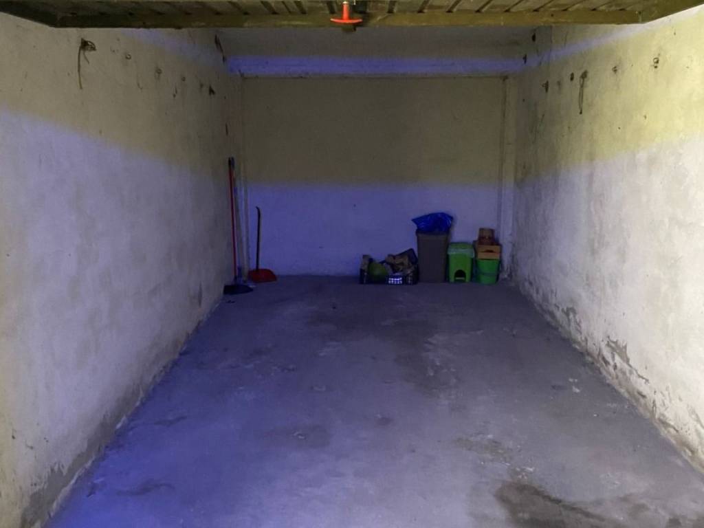Box / garage a Parma in Via Madre Anna Maria Adorni - Foto 4