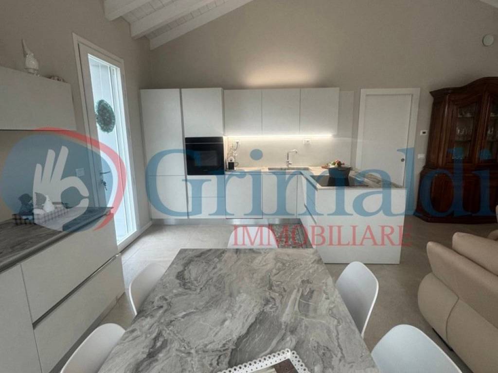 Villa a Castiraga vidardo in Via de Gasperi , Snc - Foto 2