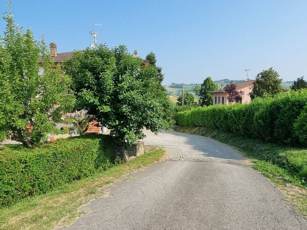 Casa indipendente a Neviano degli arduini in Strada Mediano - Foto 4