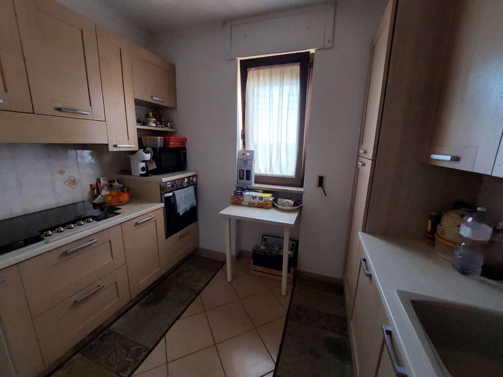 Appartamento a Scorrano in Via Madonna di Lourdes, 21 - Foto 3