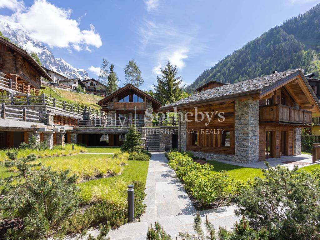Villa a Courmayeur in Piazzale della Funivia - Foto 2