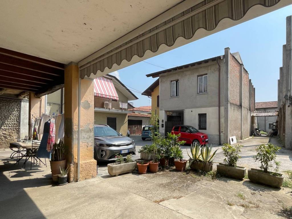 Casa indipendente a Fara gera d'adda in Via Rosa, 8 - Foto 2