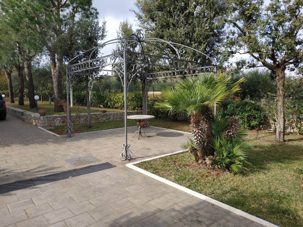 Villa a Fasano in Viale del Castelluccio - Foto 3