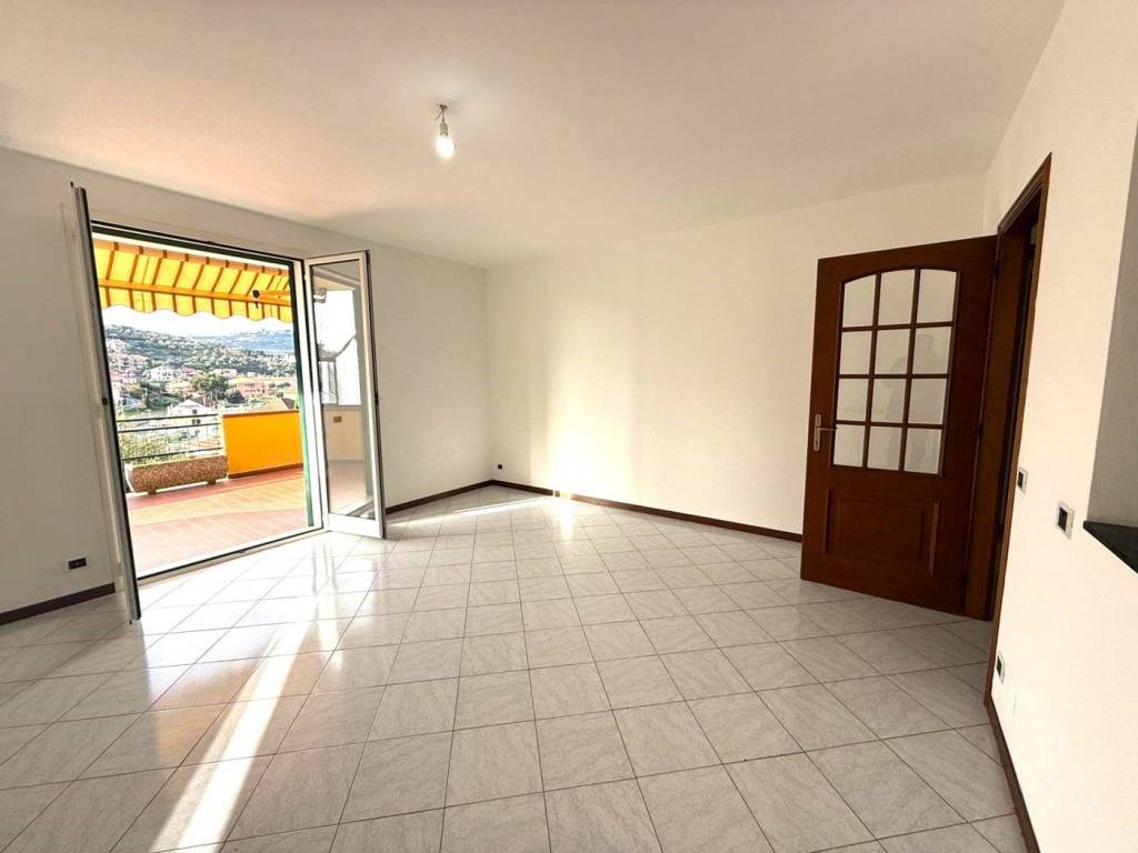 Appartamento a Imperia in Via G.Airenti, snc - Foto 2