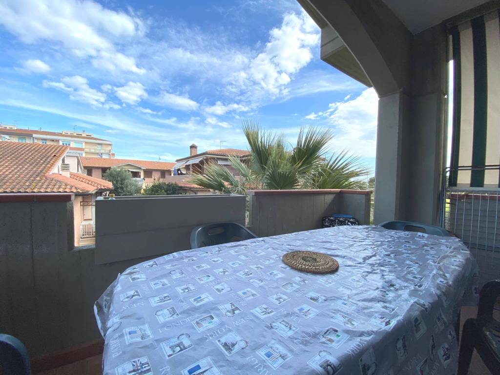 Appartamento a Follonica in Via Litoranea - Foto 1