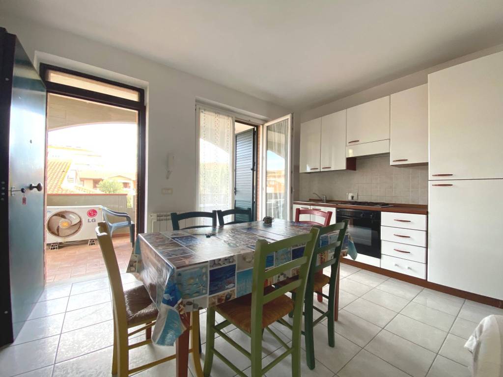 Appartamento a Follonica in Via Litoranea - Foto 5