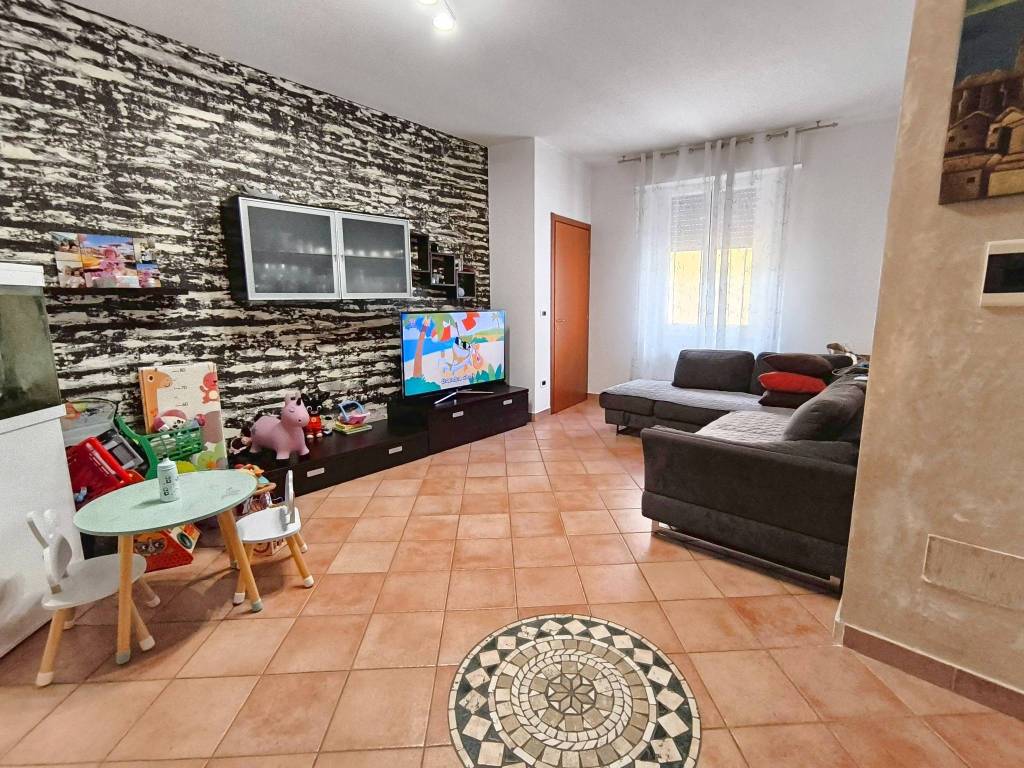 Appartamento a Pescate in Via Roma, 20 - Foto 2