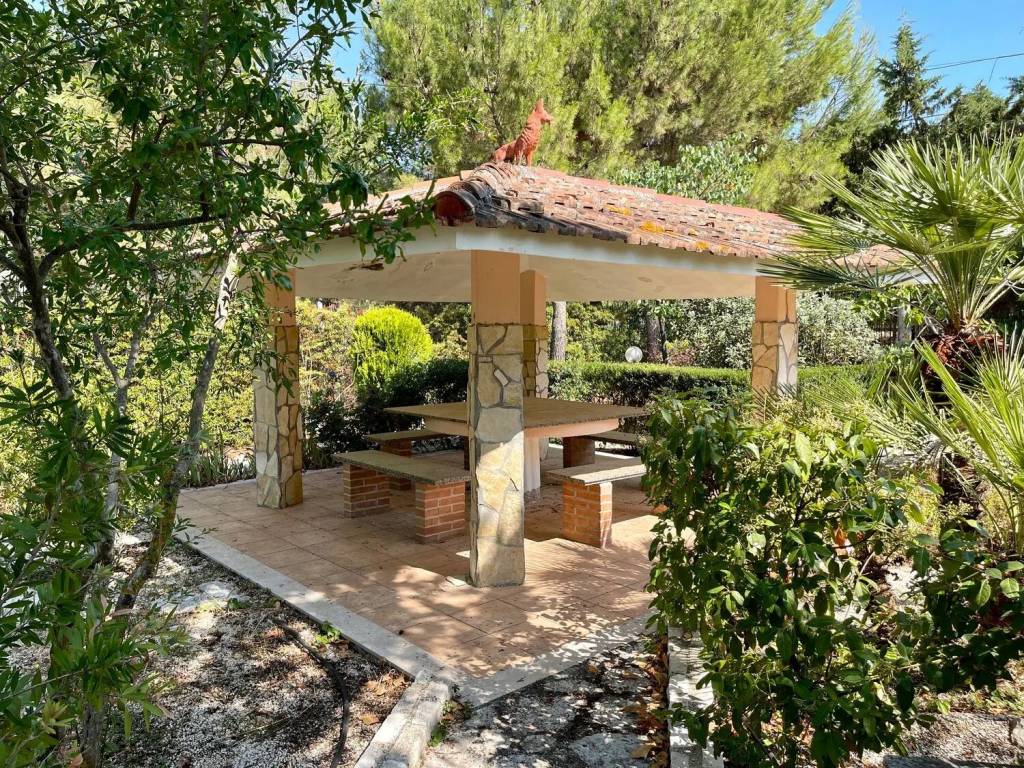 Villa a Andria in Viale Federico Ii Di Svevia S.N.C. - Foto 5