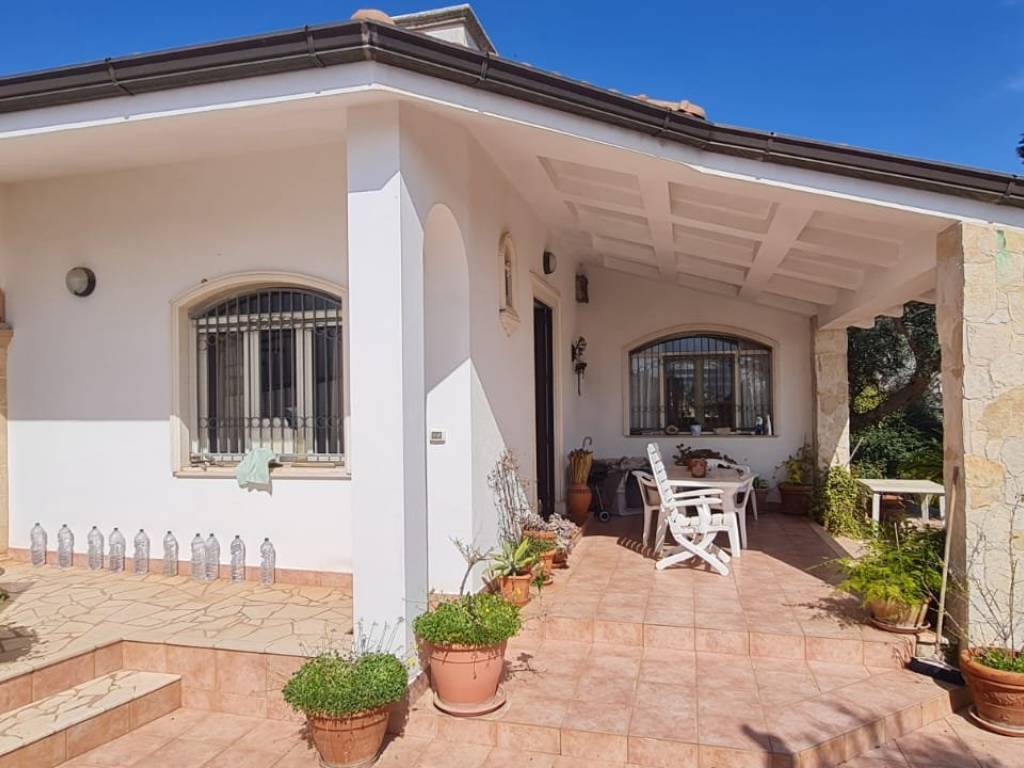 Villa a Parabita in Strada Vicinale La Comune - Foto 3