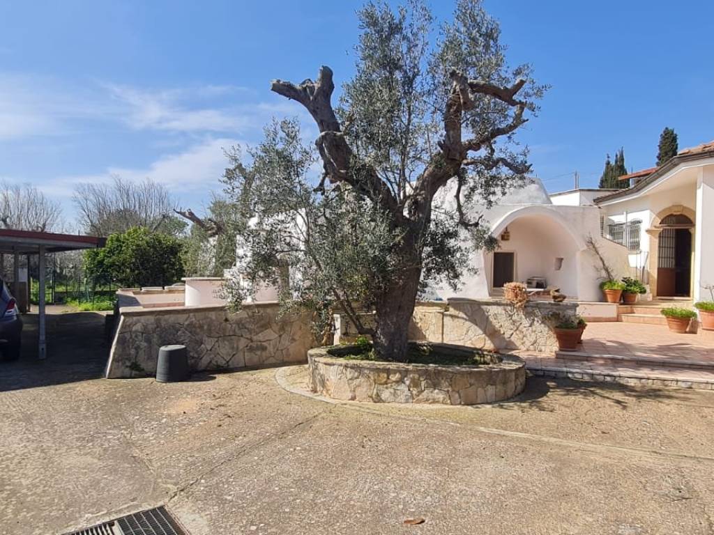 Villa a Parabita in Strada Vicinale La Comune - Foto 4