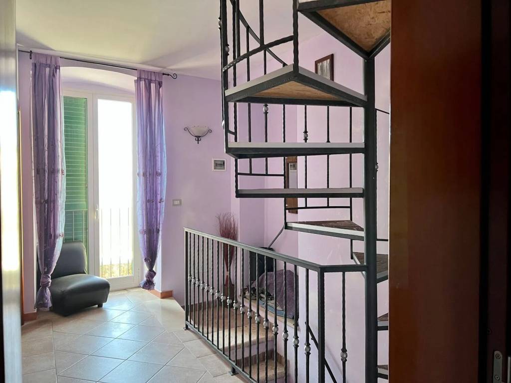 Casa indipendente a Andria in Vicolo Giannotti - Foto 4
