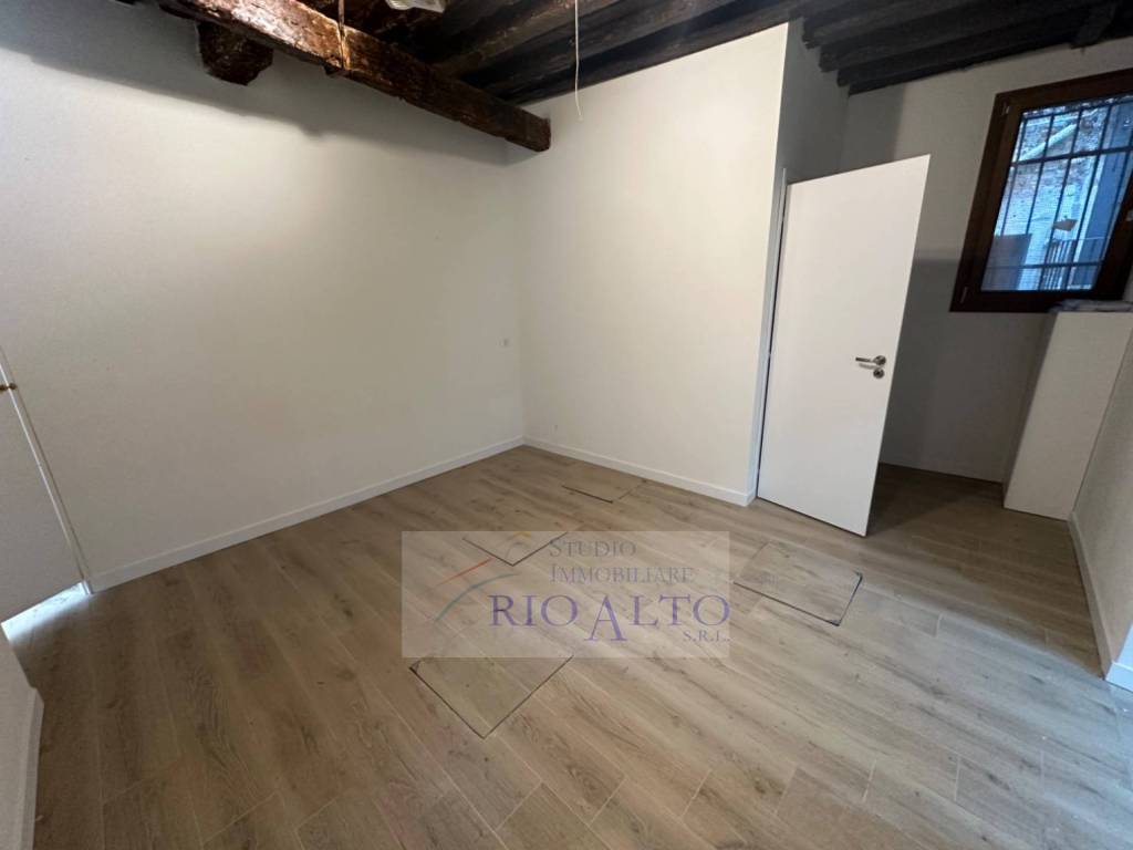 Immobile a Venezia in Campo Castello - Santa Maria Formosa, 5229 - Foto 4