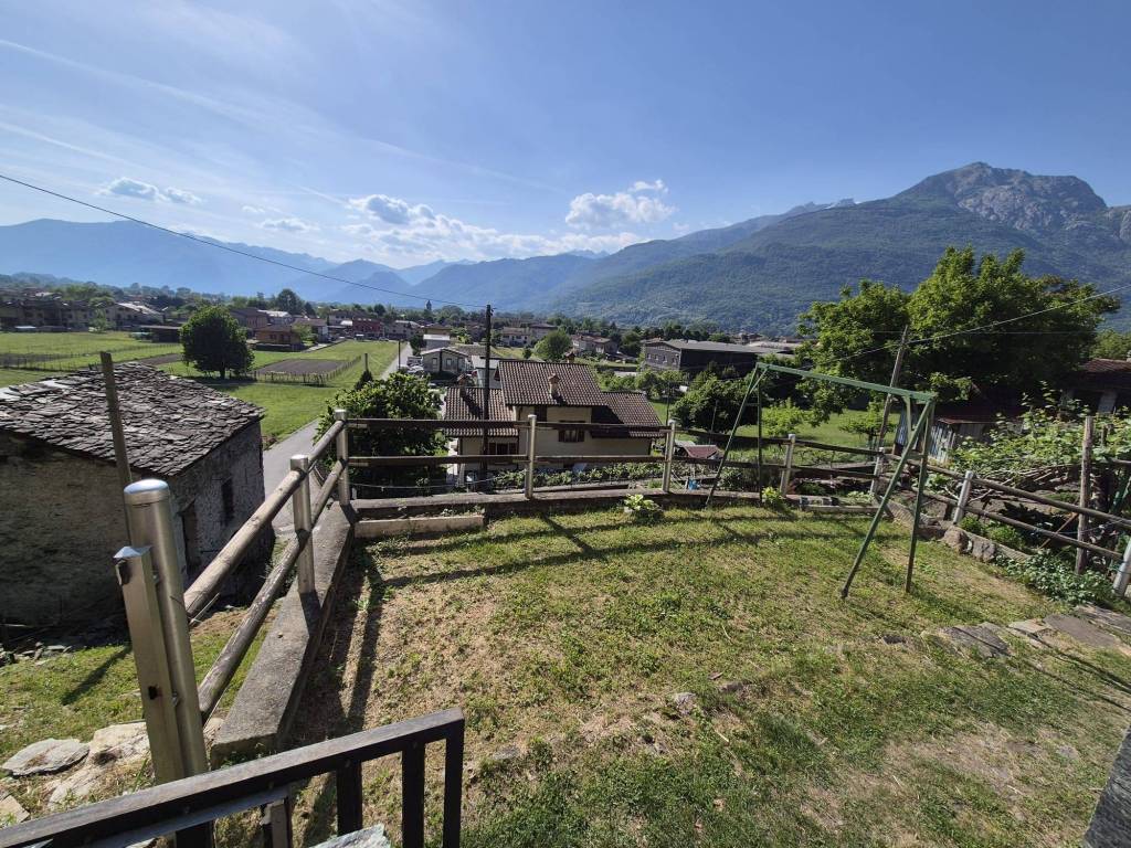 Villa a Dubino in Via Provescio, 6 - Foto 3