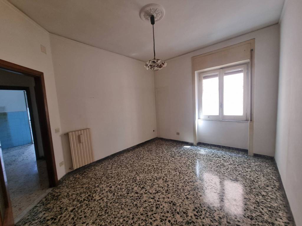 Appartamento a Salerno in Via Andrea Guglielmini, 5 - Foto 5