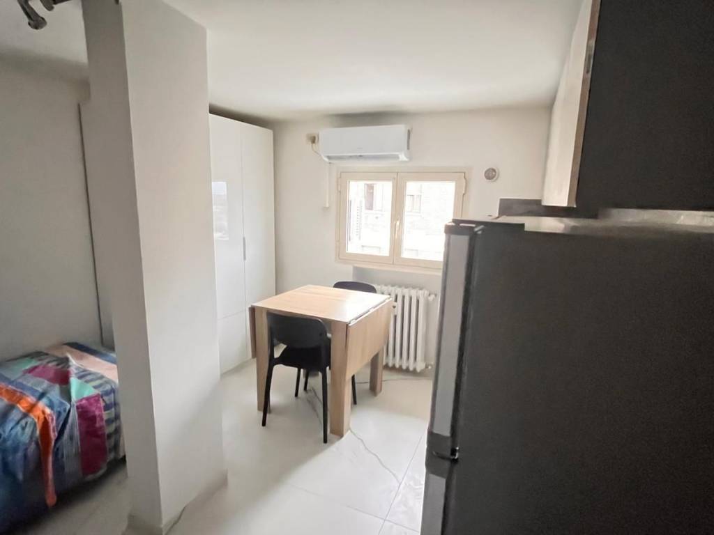 Appartamento a Modena in Via Benedetto Bacchini - Foto 2