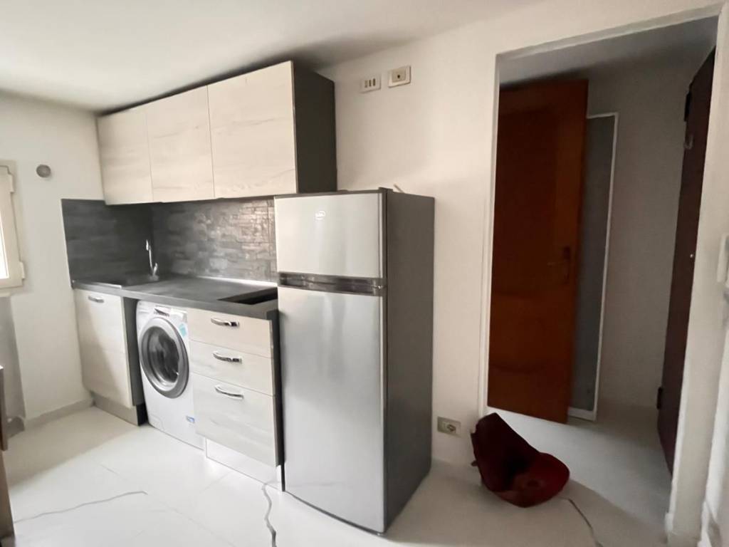 Appartamento a Modena in Via Benedetto Bacchini - Foto 3