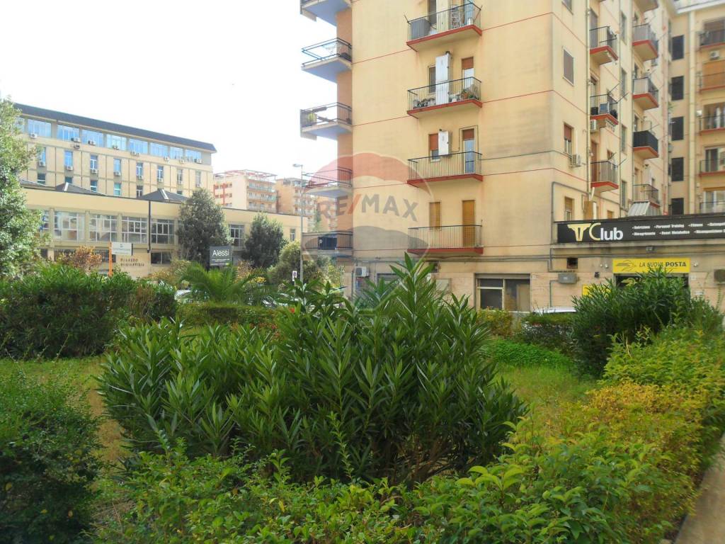 Appartamento a Caltanissetta in Via Libertà, 102 - Foto 2