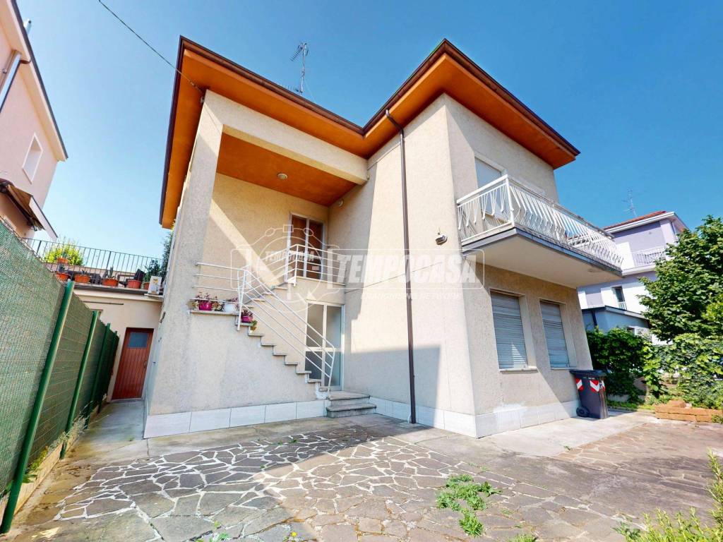 Appartamento a Carpi in Via San Bernardino Realino, 8 - Foto 2