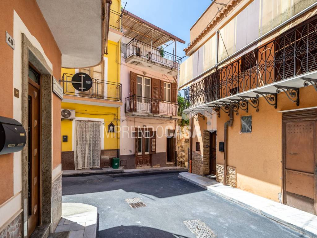 Appartamento a Capaci in Via Licio Quinzio Cincinnato, 21 - Foto 2