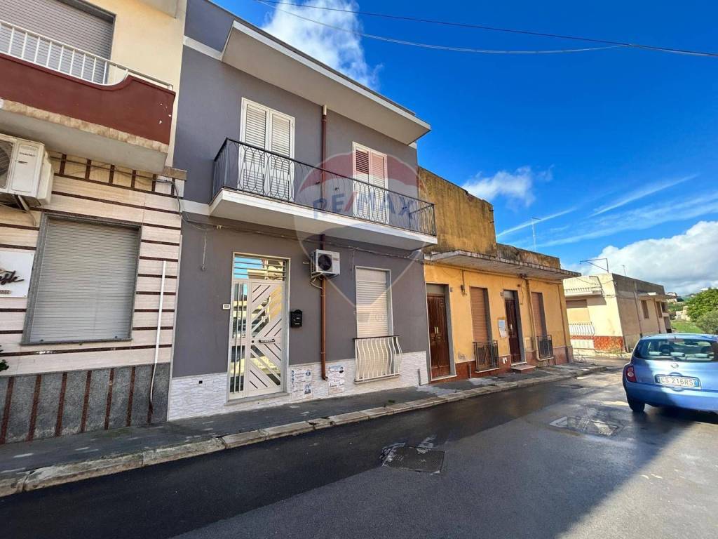 Casa indipendente a Pachino in Via Dei Mille, 134 - Foto 2