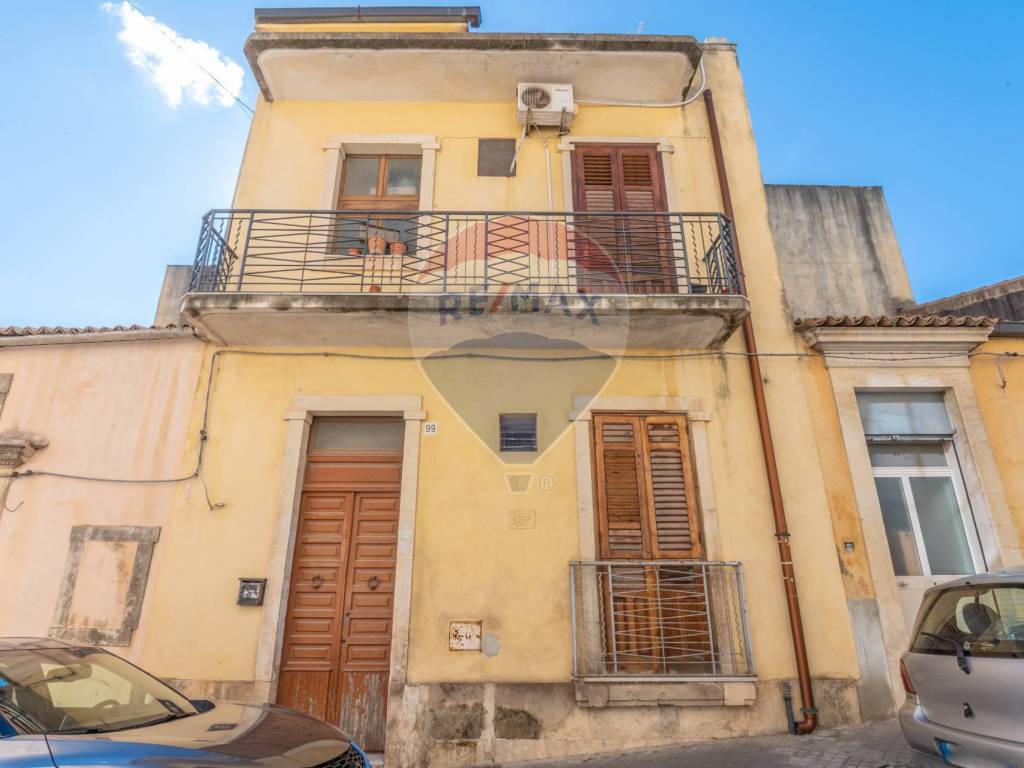 Casa indipendente a Noto in Via Cavour - Foto 2