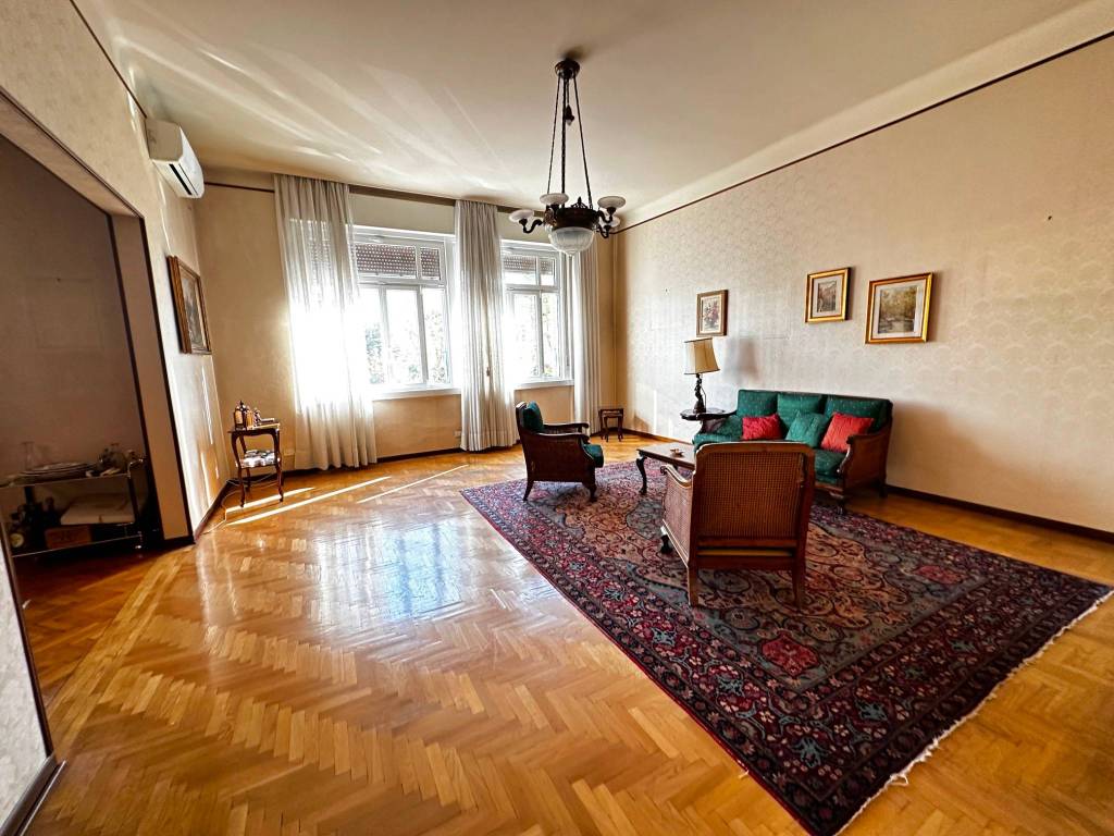 Appartamento a Trieste in Via Vittorio Locchi - Foto 5