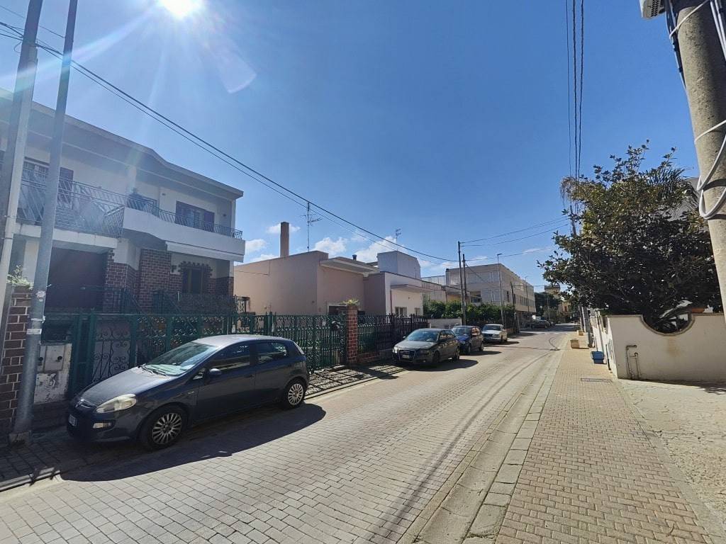 Villa a Taurisano in via Filippo Lopez Y Rojo, - Foto 2