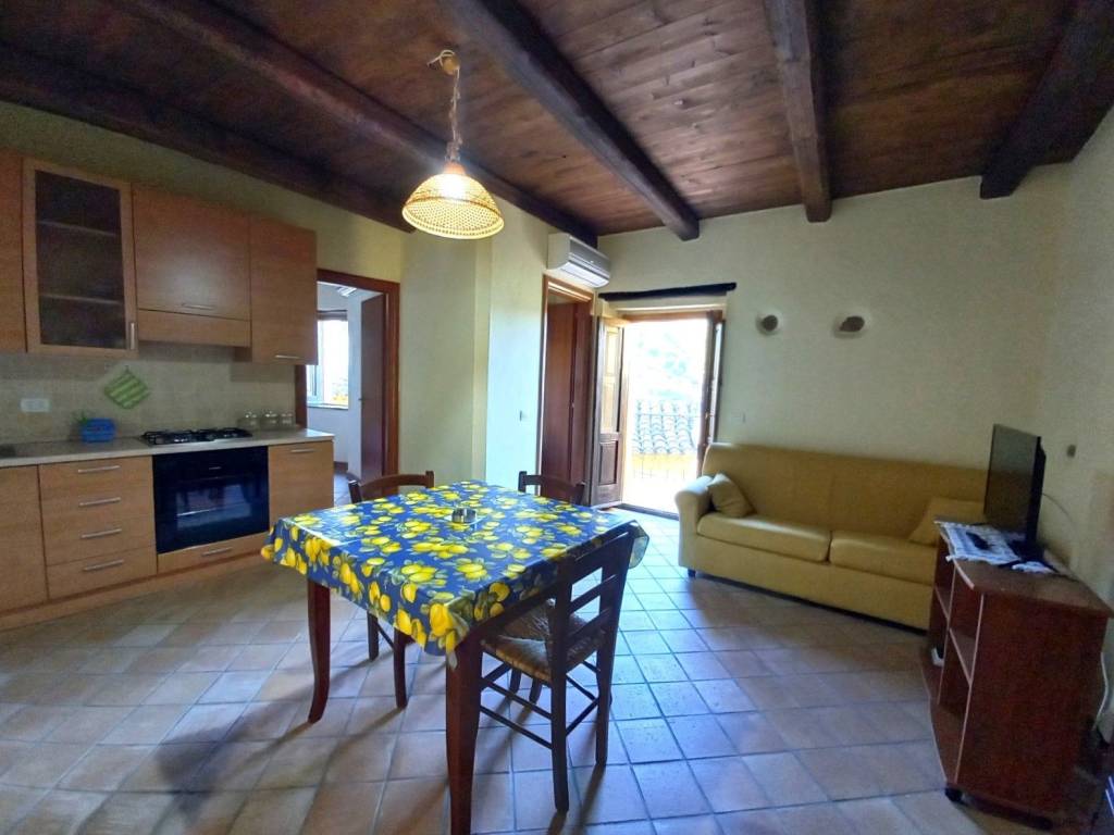 Appartamento a Badolato in Via Gallelli - Foto 4