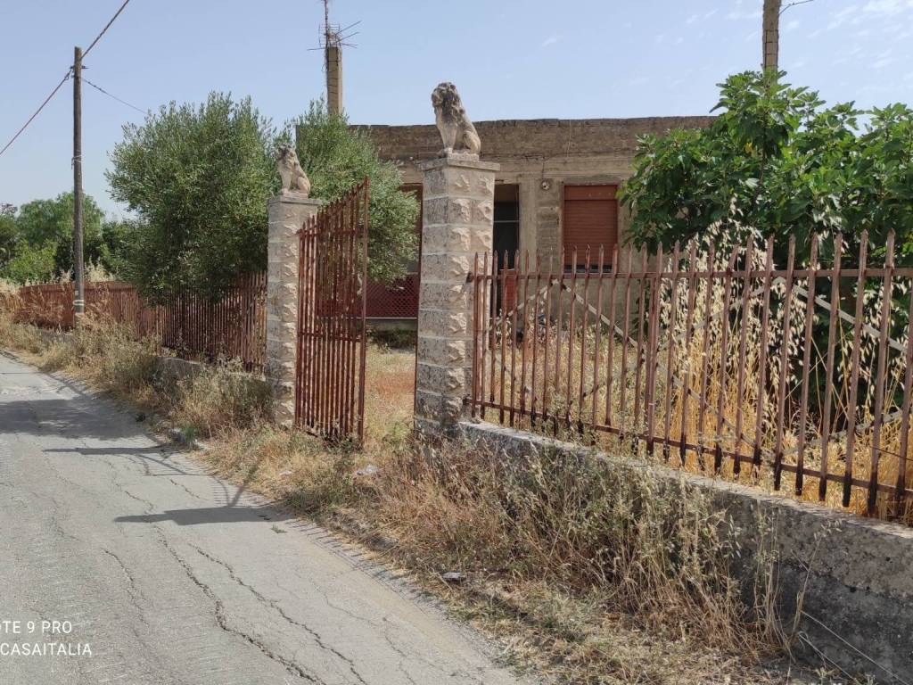 Villa a Canicattì in Strada Statale Agrigentina - Foto 2