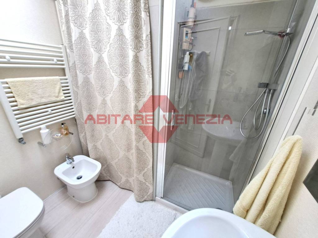 Appartamento a Venezia in Via Lorenzo Marcello - Foto 4