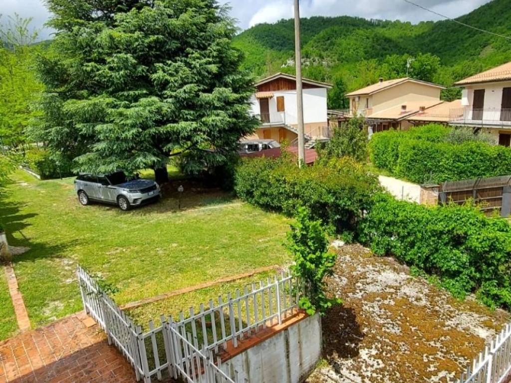 Villetta a schiera a Sarnano in Contrada Brilli - Foto 4