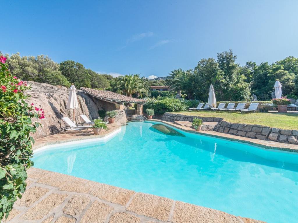 Villa a Arzachena in Via Casi Bianchi - Foto 5